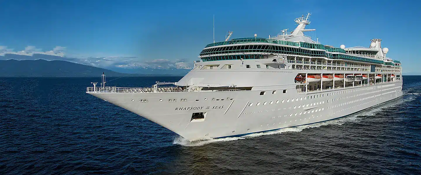 Large cruise ship sailing in ocean