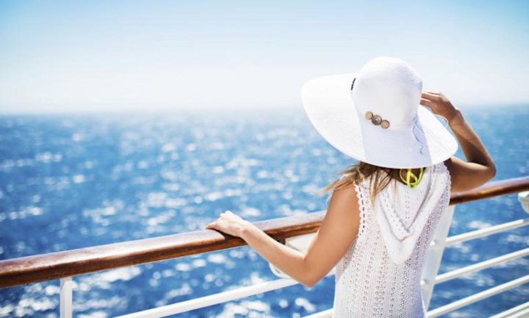 Tip on how to avoid seasickness-cruisepassenger