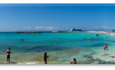 a group of people in a beach