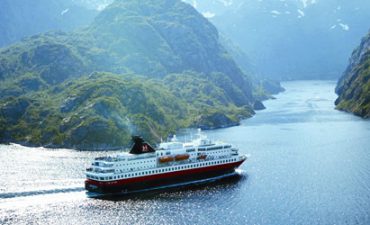 hurtigruten cruise