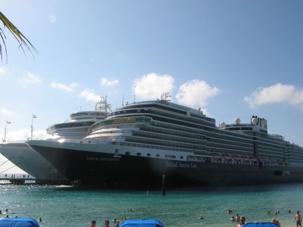 Woman Falls Off Upper Deck Of Cruise Ship To Her Death Youtube