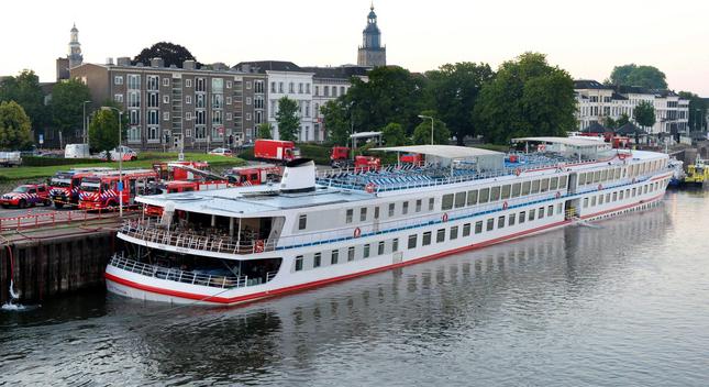 River Cruise Ship Comes Close To Sinking In Europe Cruise