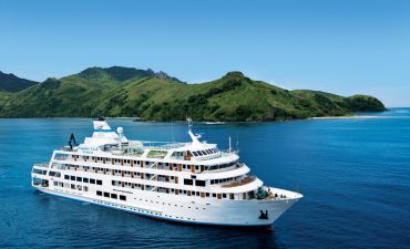 Reef Endeavour Northern Discovery Cruises