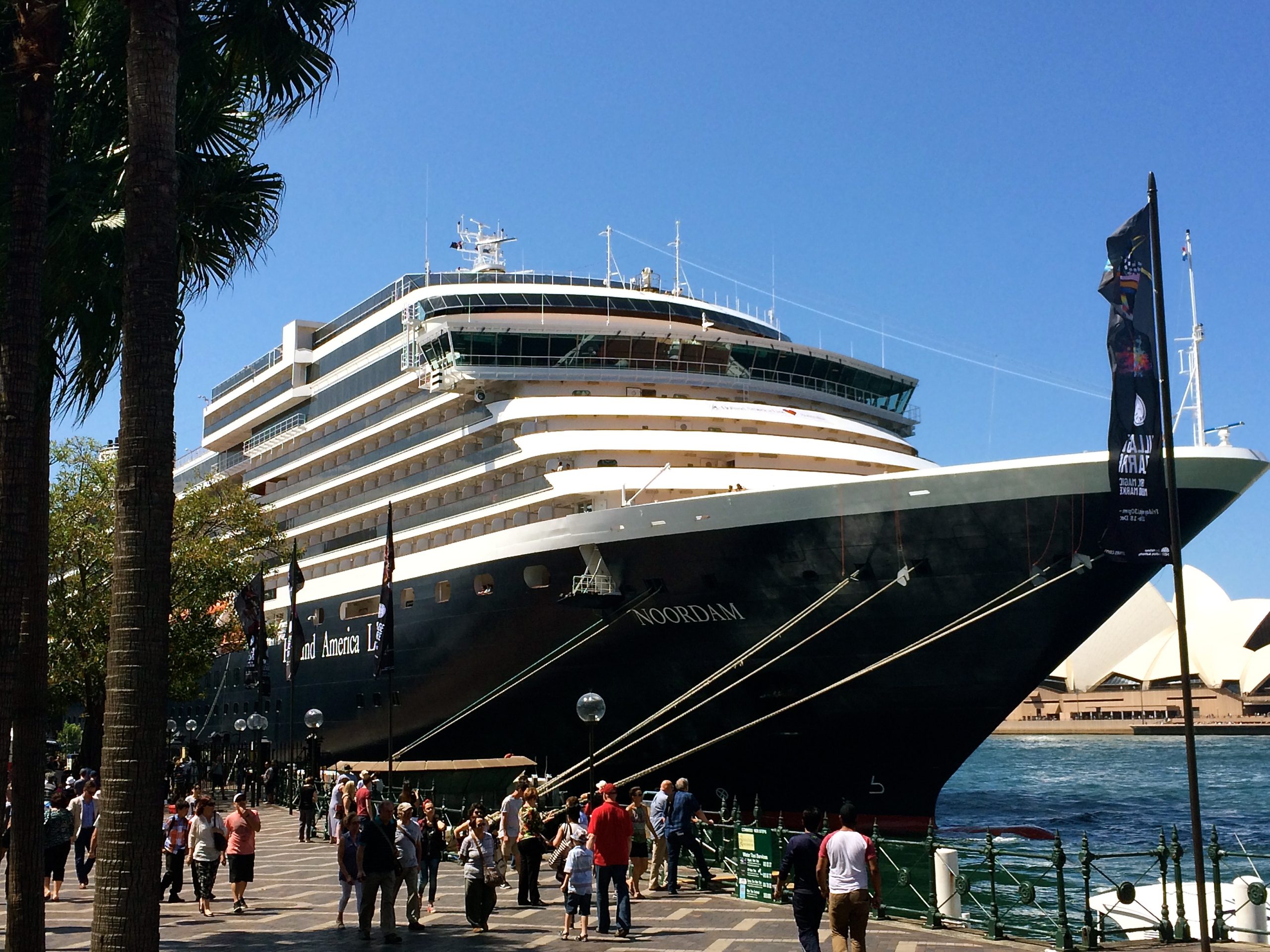 Noordam Cruise Ship