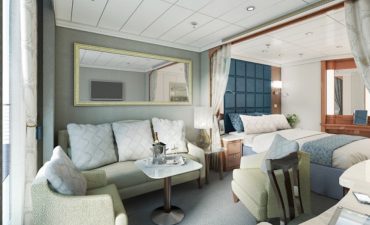 Deluxe suite_sevenseascruises_cruisepassenger