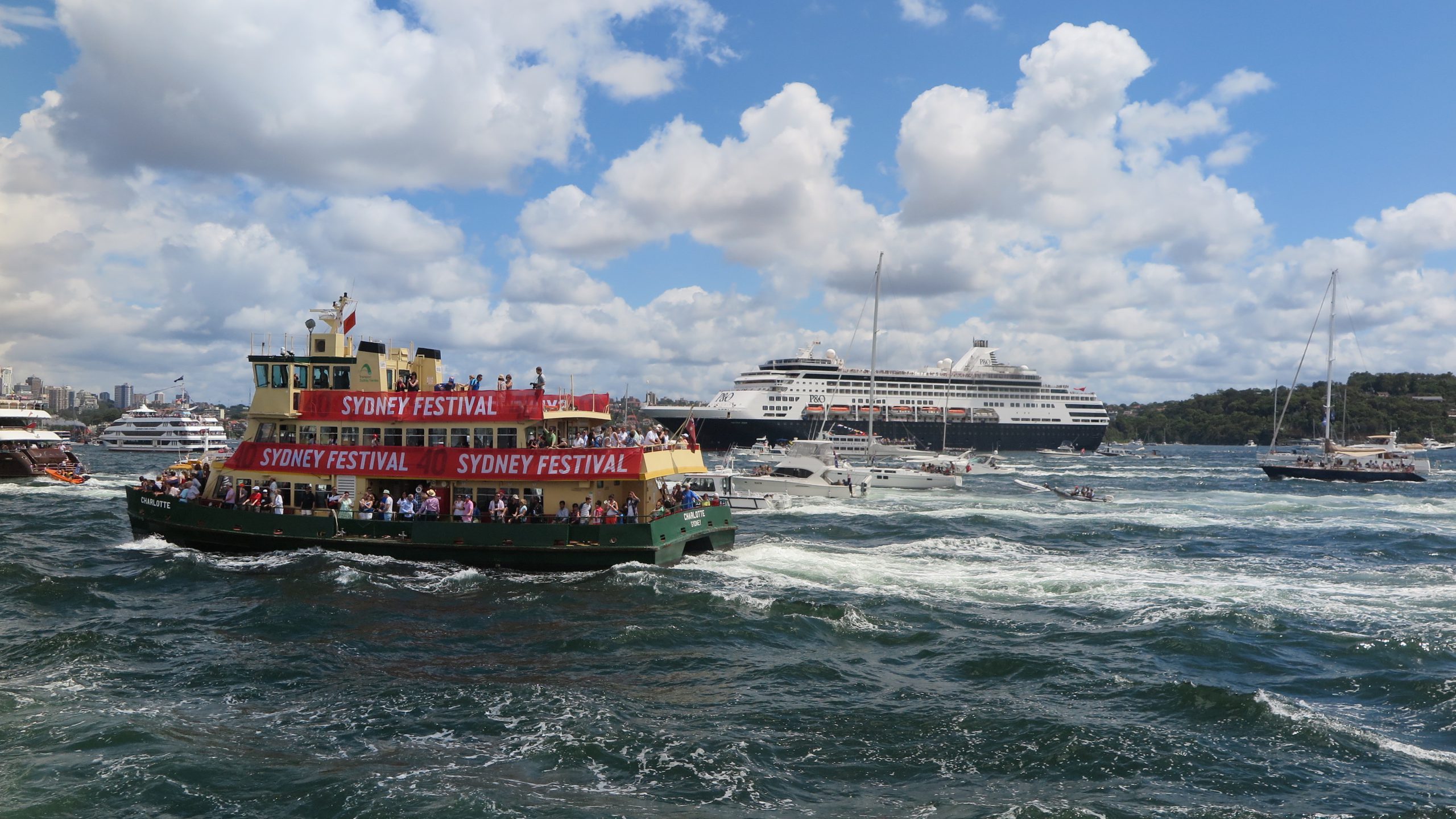 P&O's four ship spectacle on Australia Day