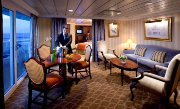 techupgradeson-Luxurysuite-AzamaraJourney