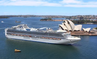 Passengers struck down by norovirus on Diamond Princess