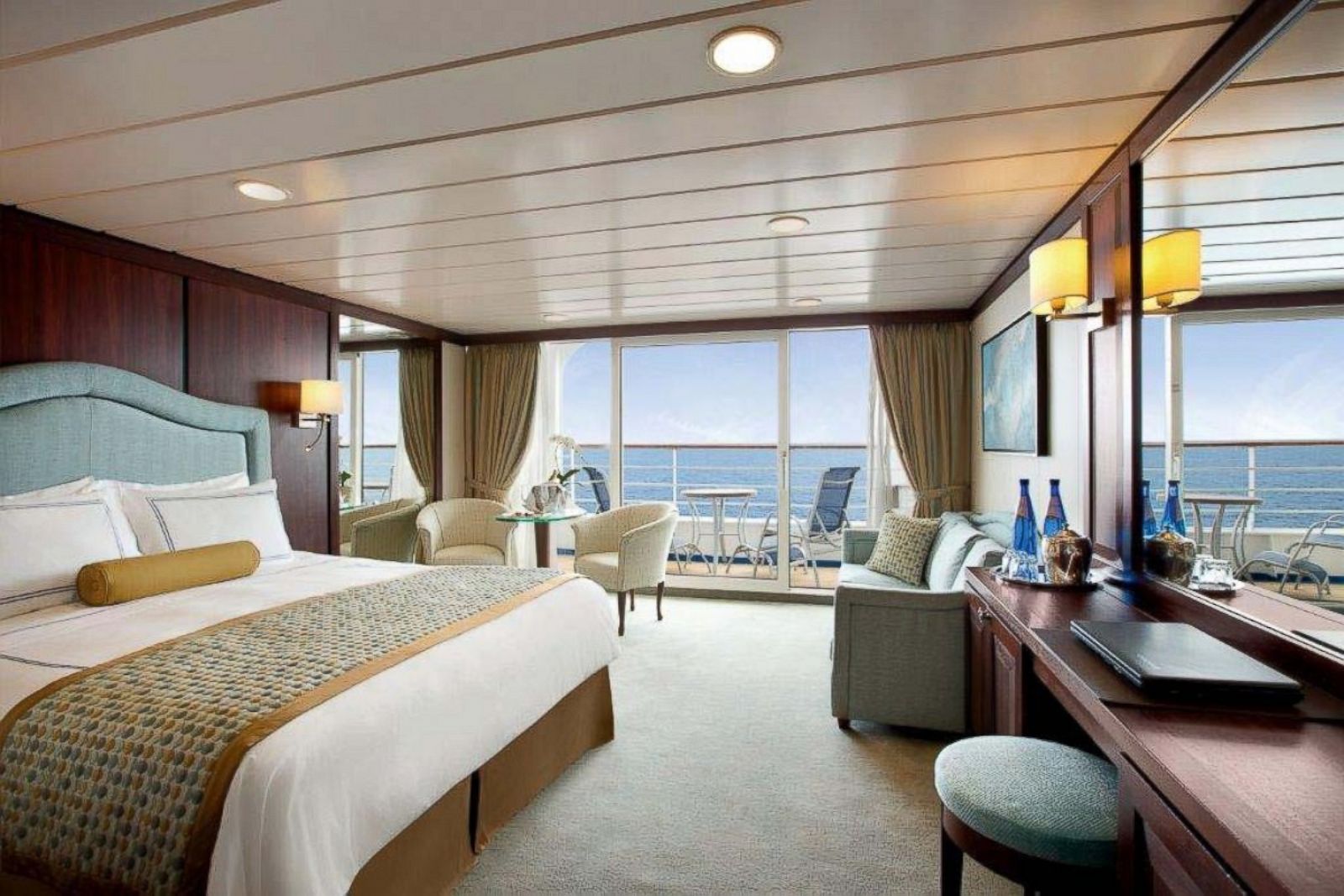 Oceania Cruises balcony suite