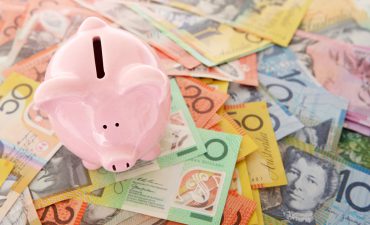 Strong Aussie dollar puts money in your pocket