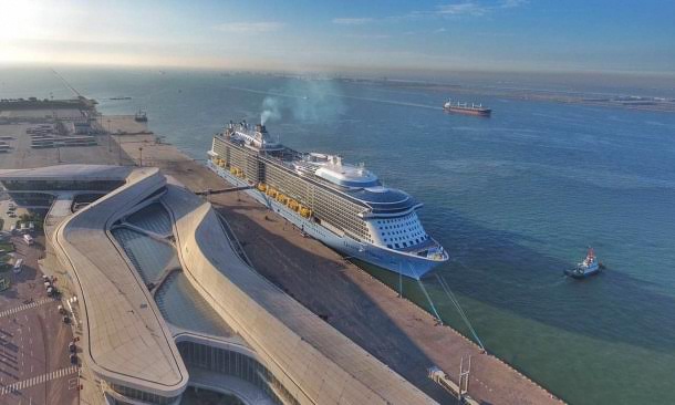 Ovation of the Seas named by Chinese movie star