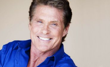 It’s the Hoff on the high seas – Baywatch star captains It’s the Ship