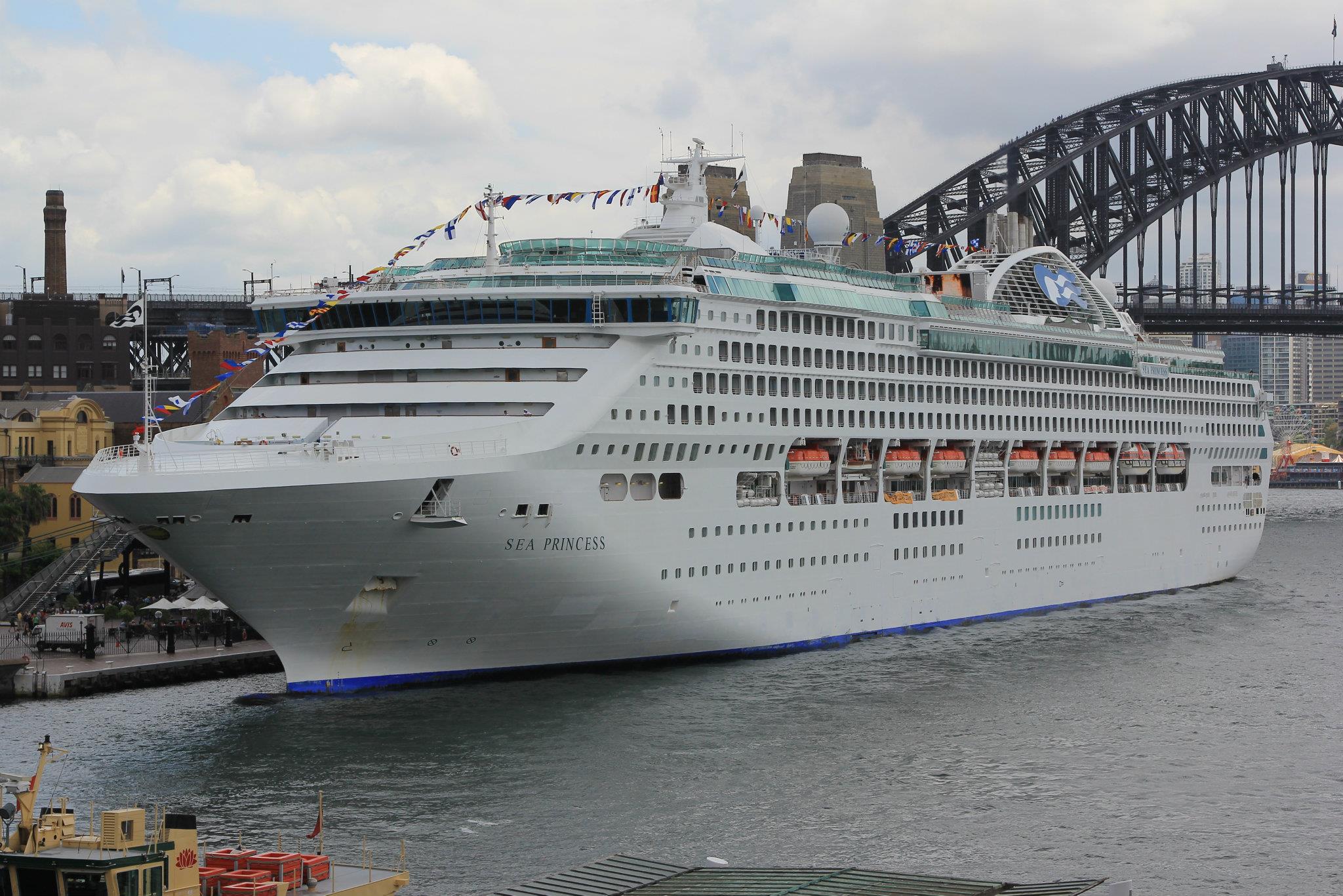 Canadians attempt to smuggle 95kg of cocaine on Sea Princess