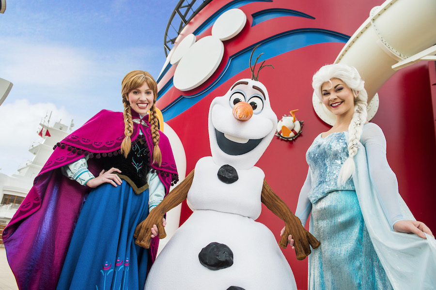 Disney's Frozen to be turned into stage show