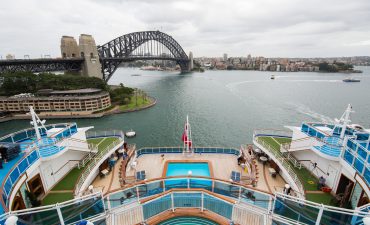 Emerald every bit a Princess as she starts Sydney tour