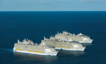 Royal Caribbean's largest ships in historic mid-ocean meet