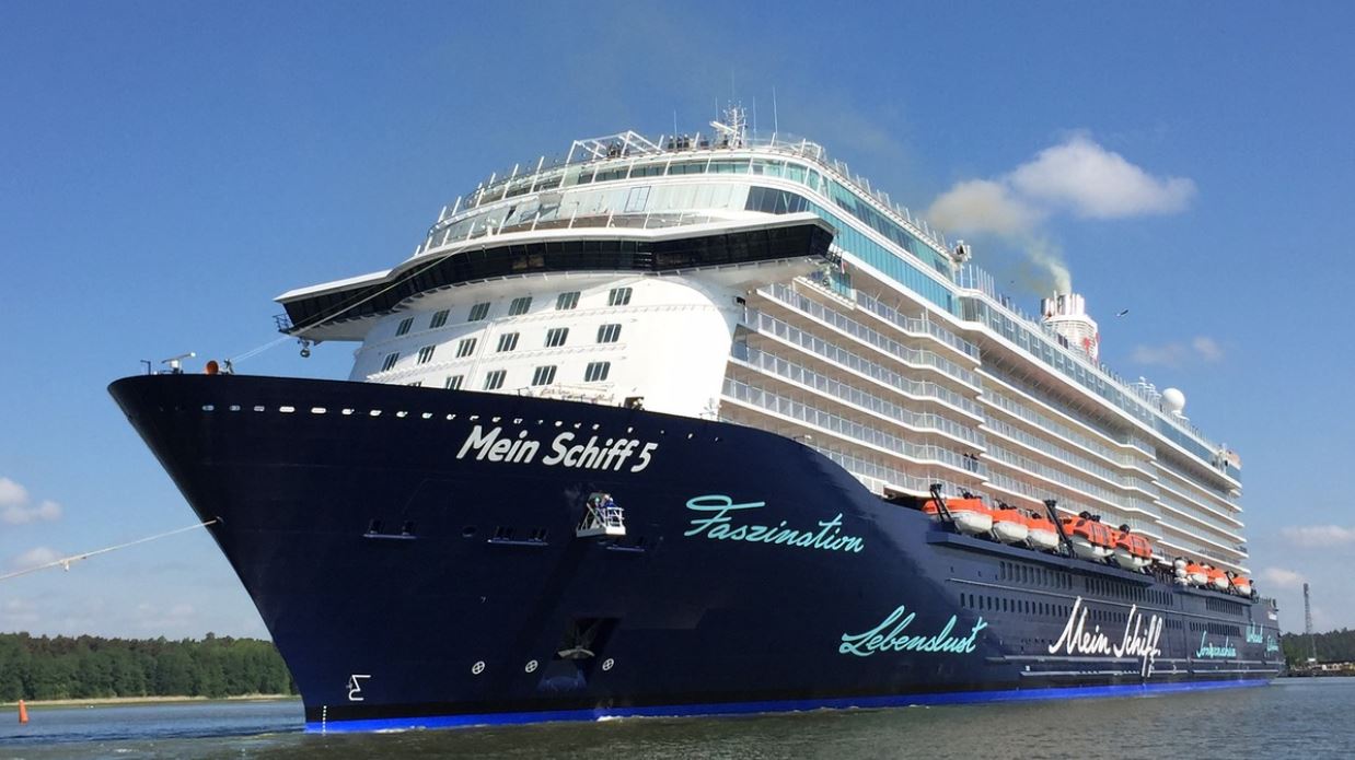 Mein Schiff 5 Cruise Passenger