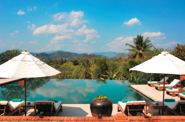 Mountain view pool at Belmond La Residence Phou Vao - hotel in Luang Prabang