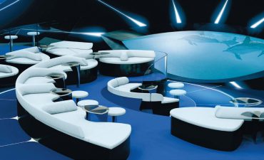 Passengers can get under-sea views in Ponant’s new lounge