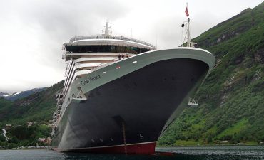 Refit for a Queen - Queen Victoria Refit