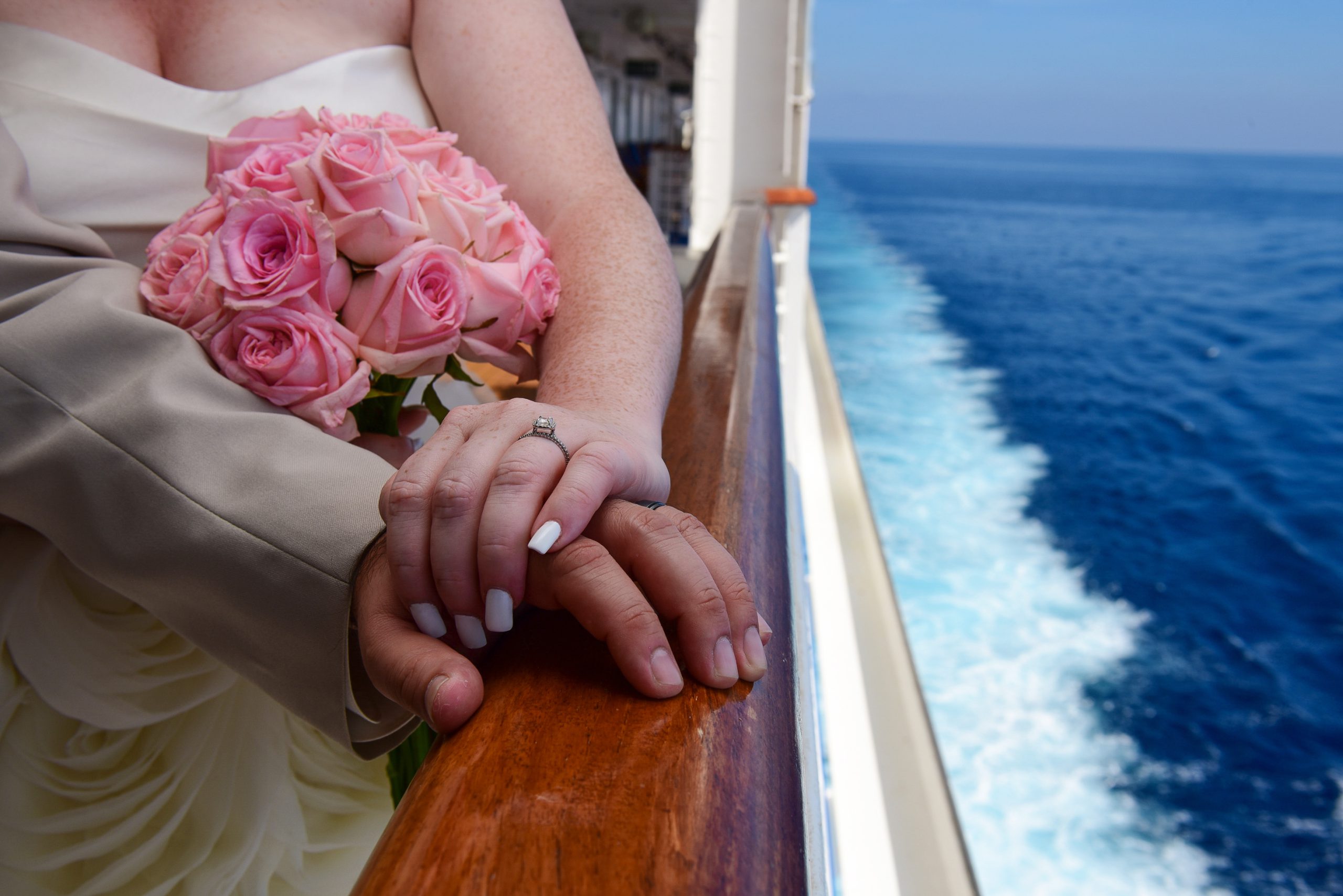 Getting married on a cruise: the best wedding packages