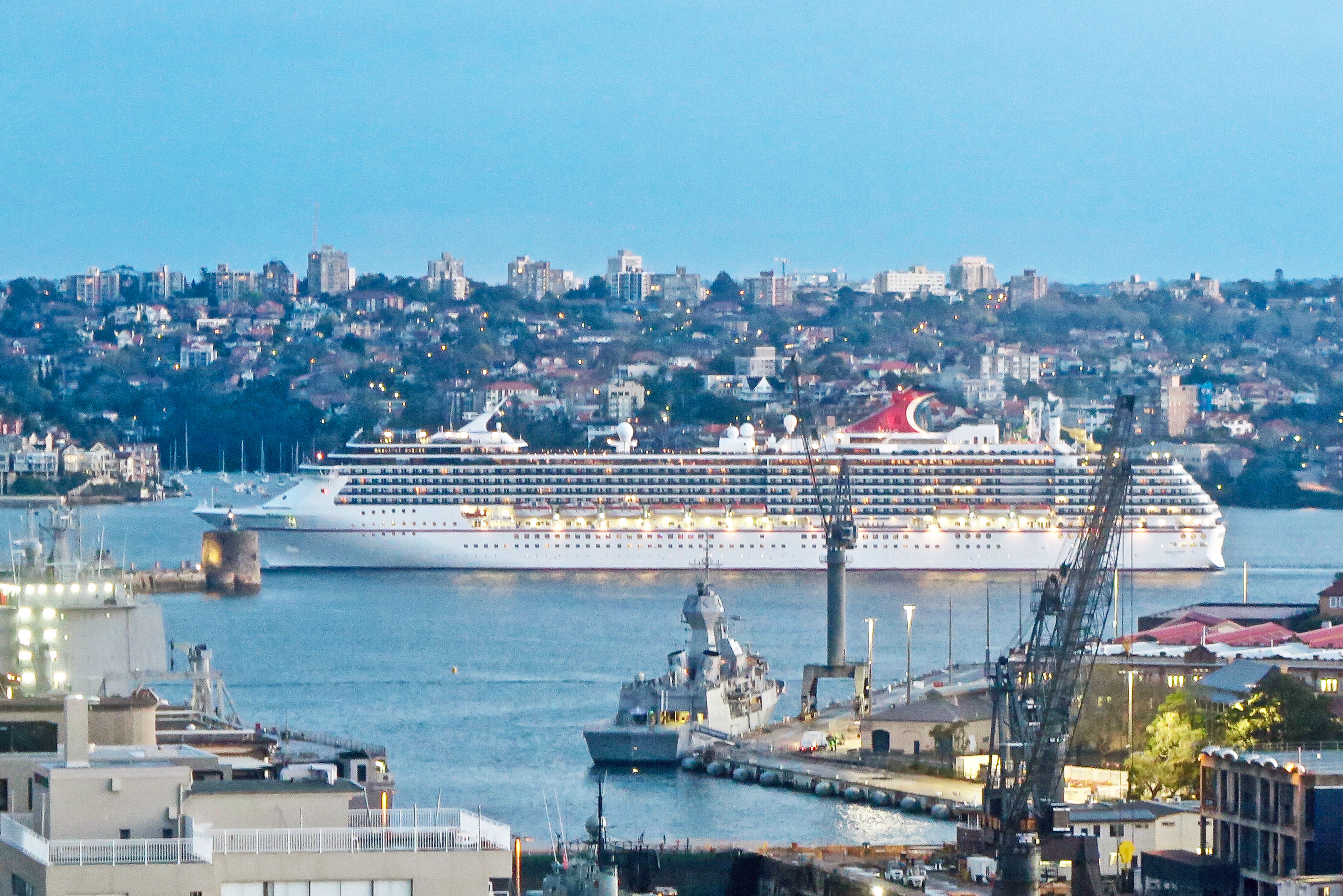 Carnival Spirit sails into Sydney harbour