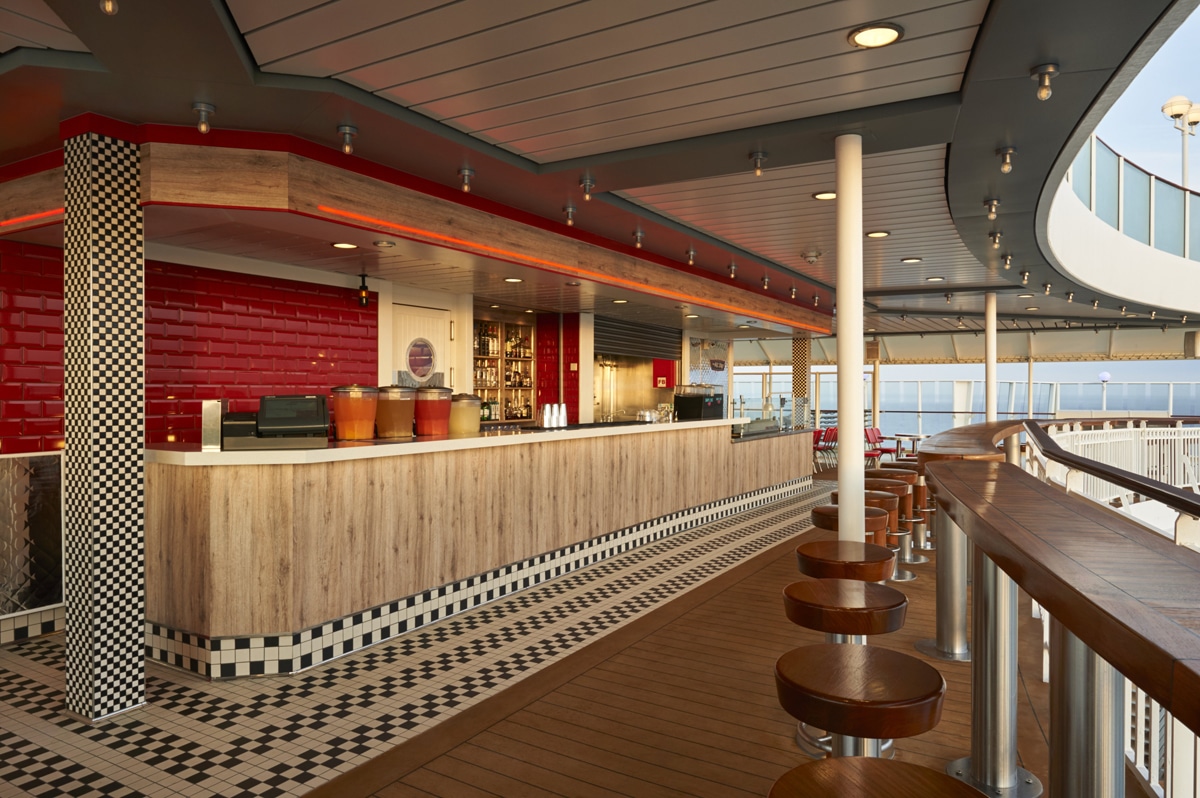 The Pitt Stop, Norwegian Jewel