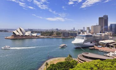 Labor pledges to 'kill' Port Botany cruise development