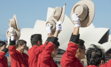 Cunard Queens in Australia