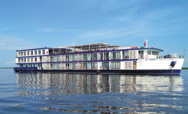 RV Cruiseco Adventurer