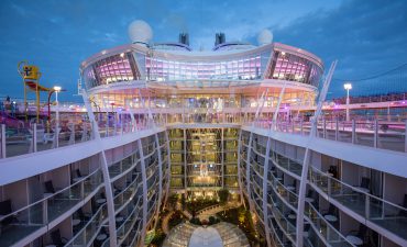 Royal Caribbean orders sixth Oasis-class vessel