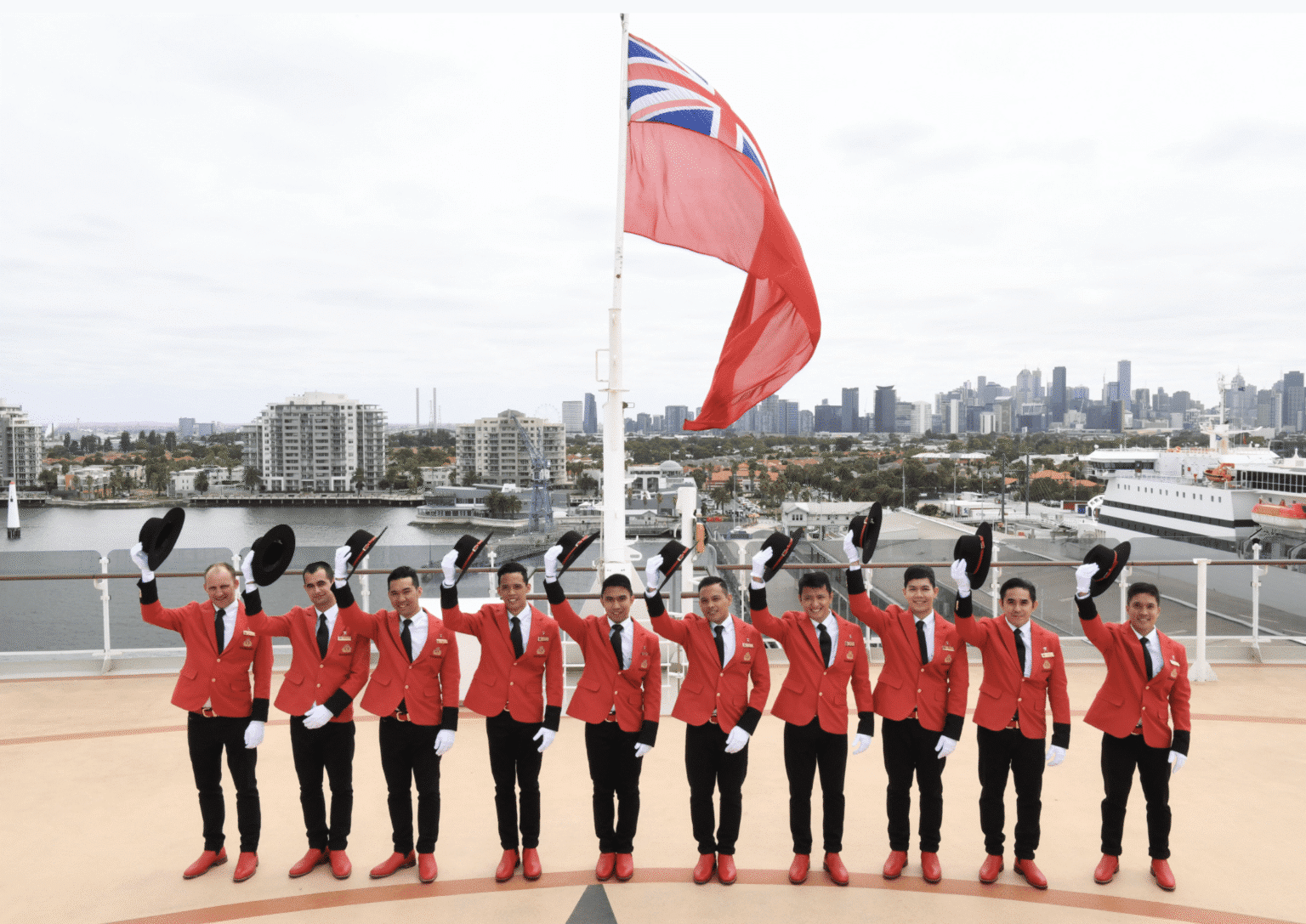 Cunard bases Queen Elizabeth in Australia for record third season