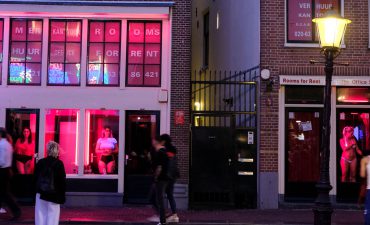 Amsterdam red light district closed to shore excursions