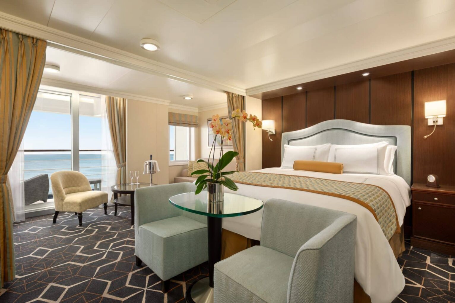 Oceania unveils Riviera’s new look