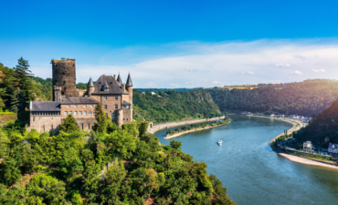 Katz castle and romantic Rhine in summer at sunset