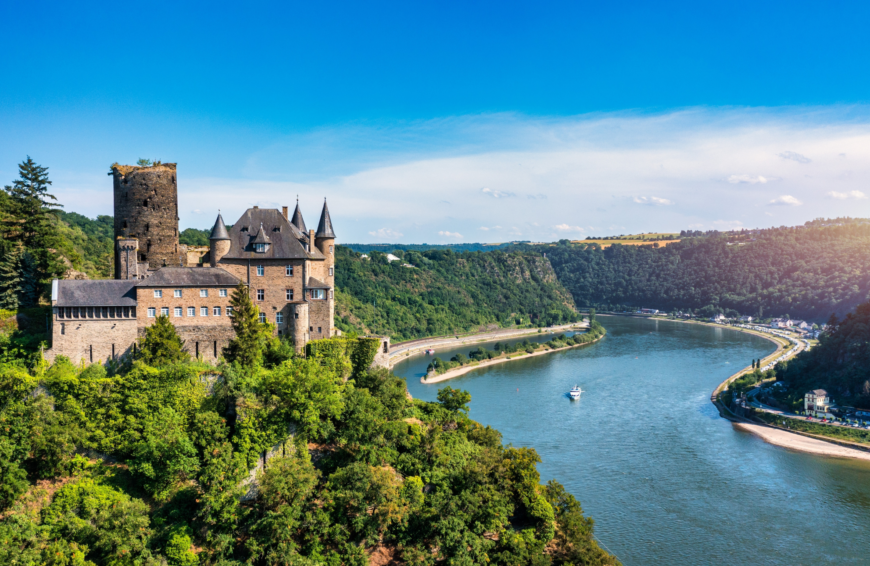 Katz castle and romantic Rhine in summer at sunset