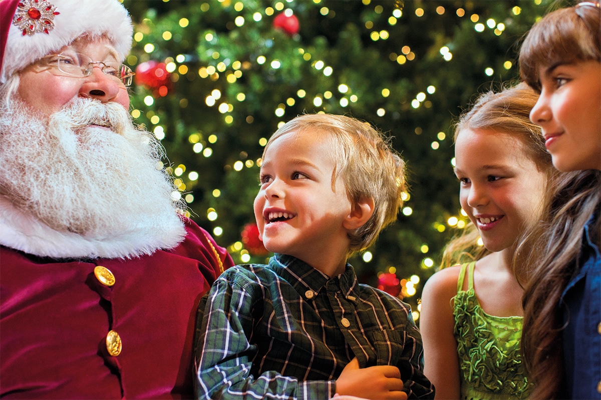 royal-caribbean-christmas-santa-and-kids