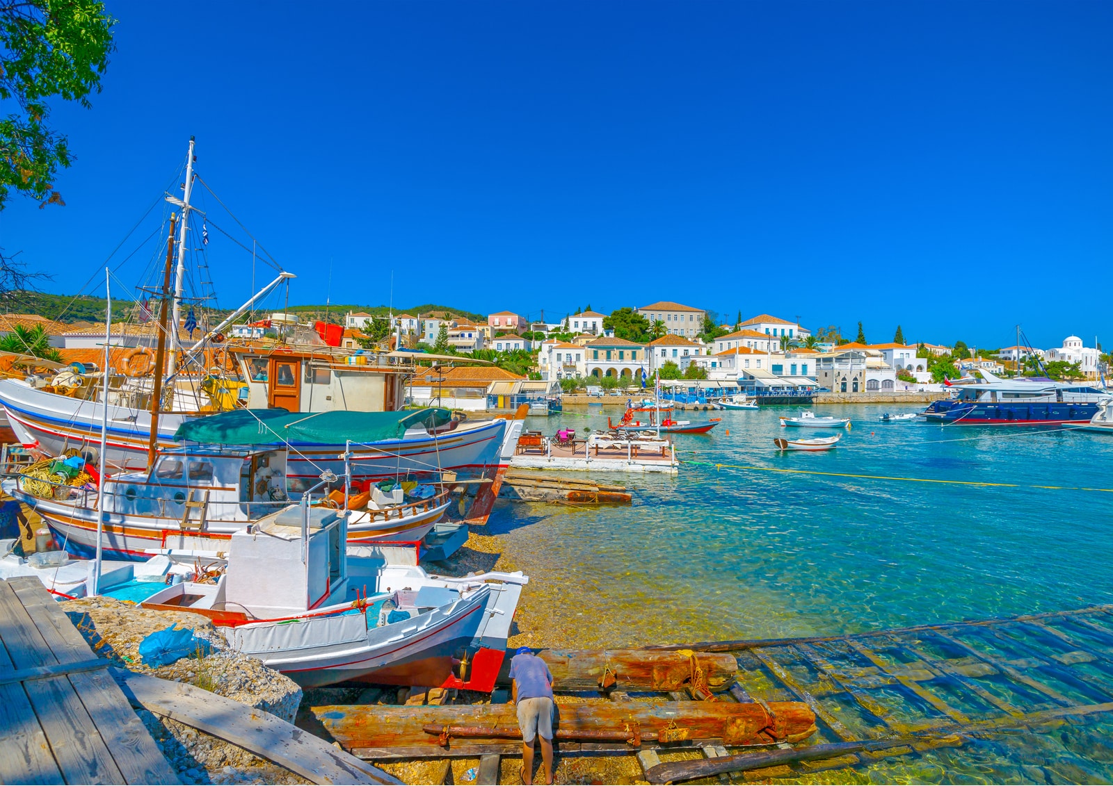 spetses old shipyard