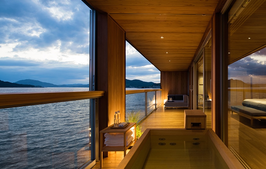 Grandsuite balcony Image:© guntû