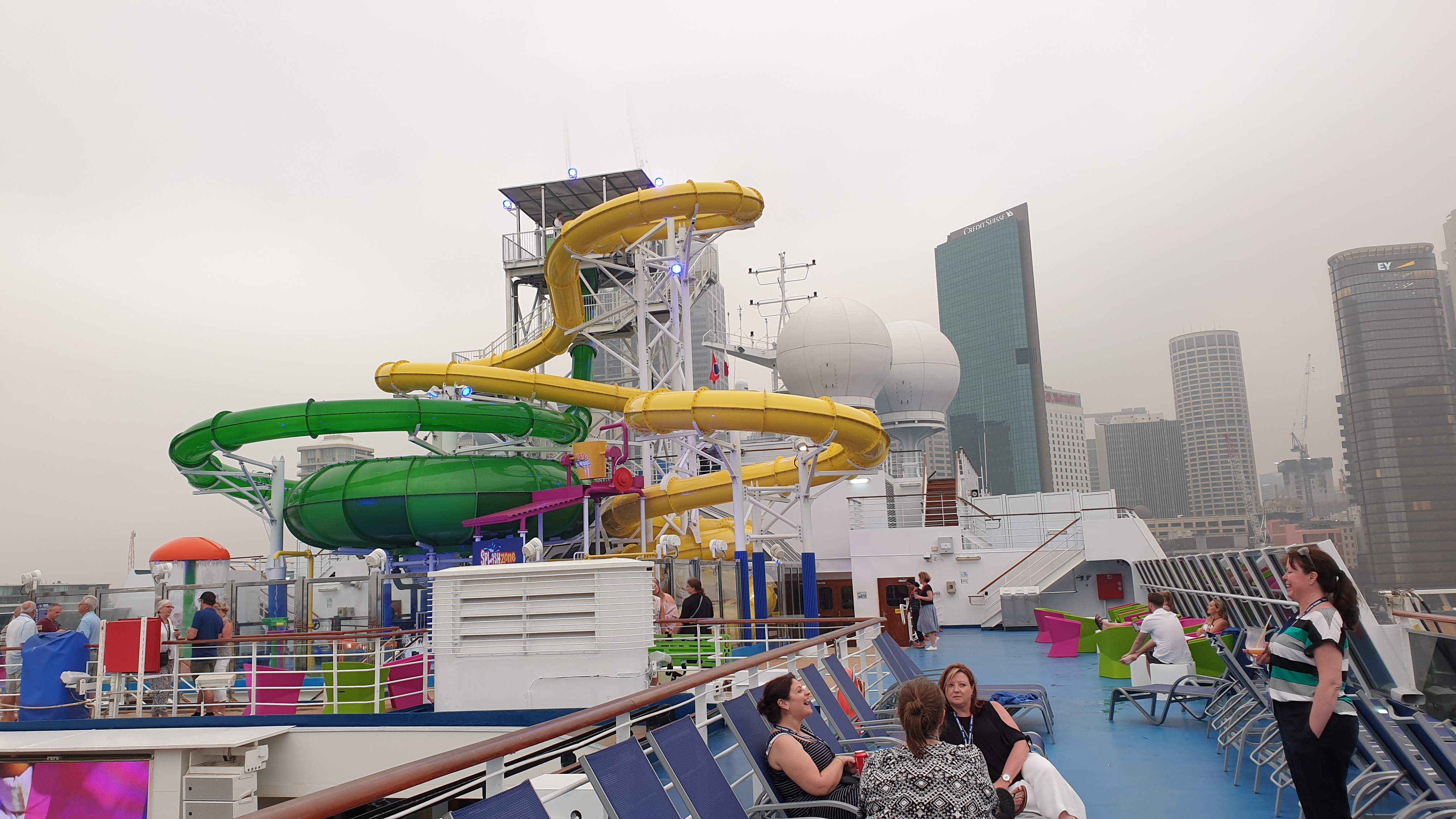 carnival splendor waterpark