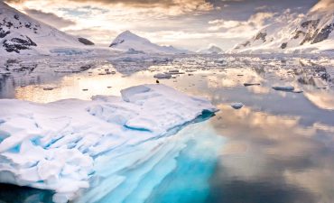 Antarctica flights