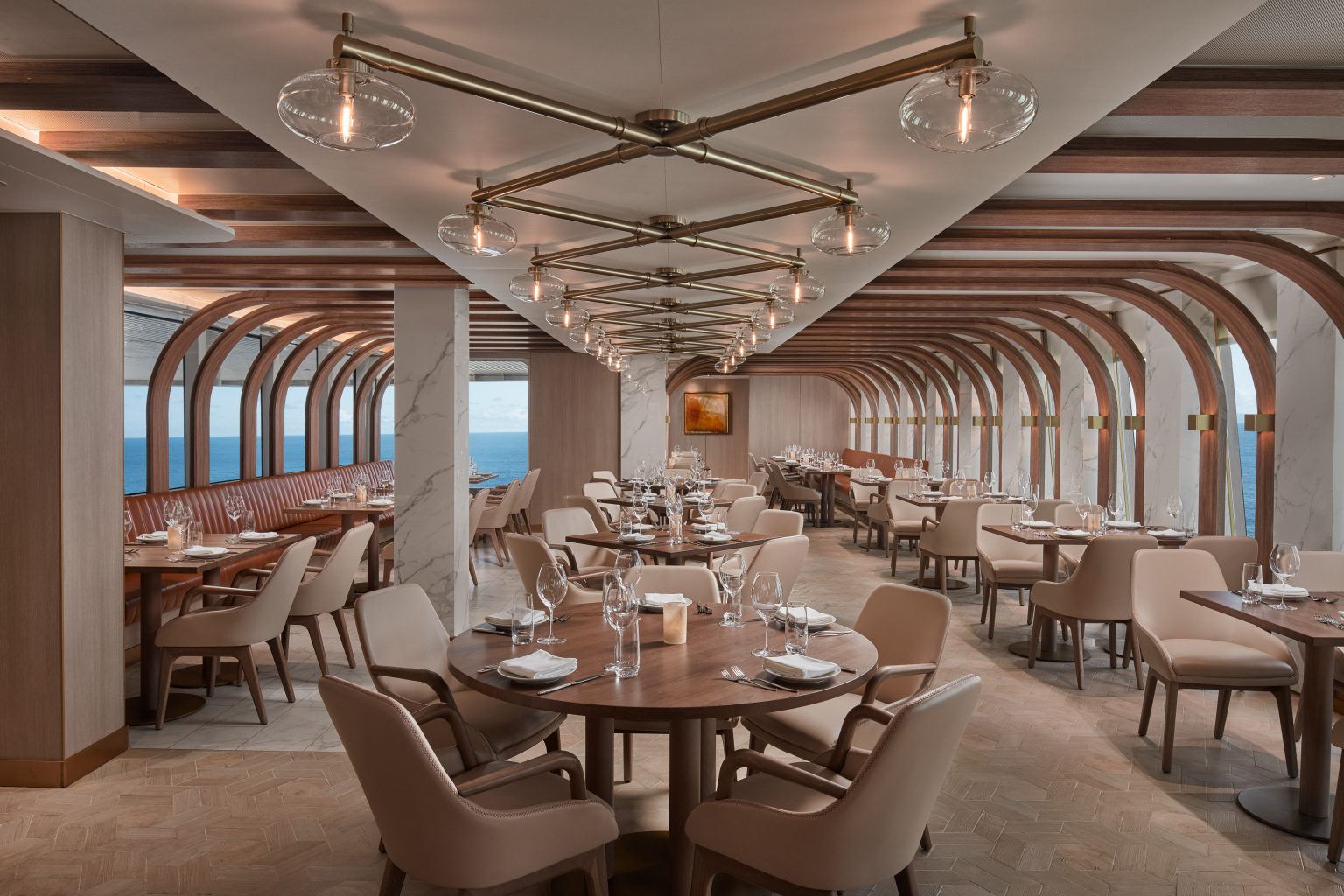 norwegian spirit dining room