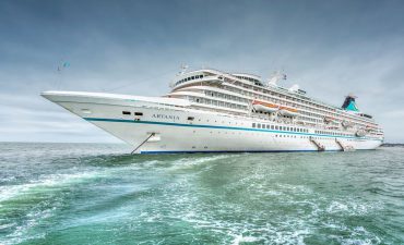 Rescue deal made to fly Artania cruise passengers to Germany