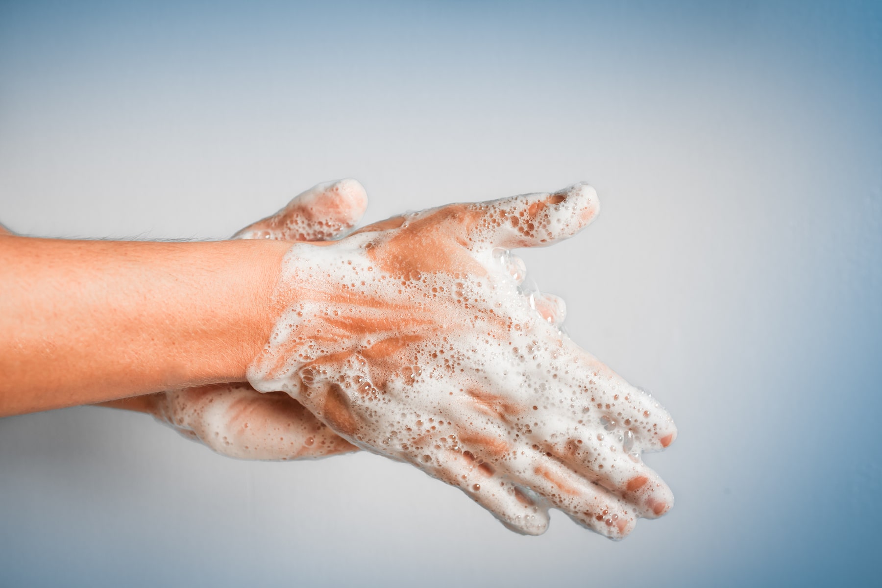 wash hands toroughly