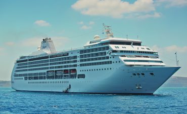 Regent Seven Seas breaks sales record.