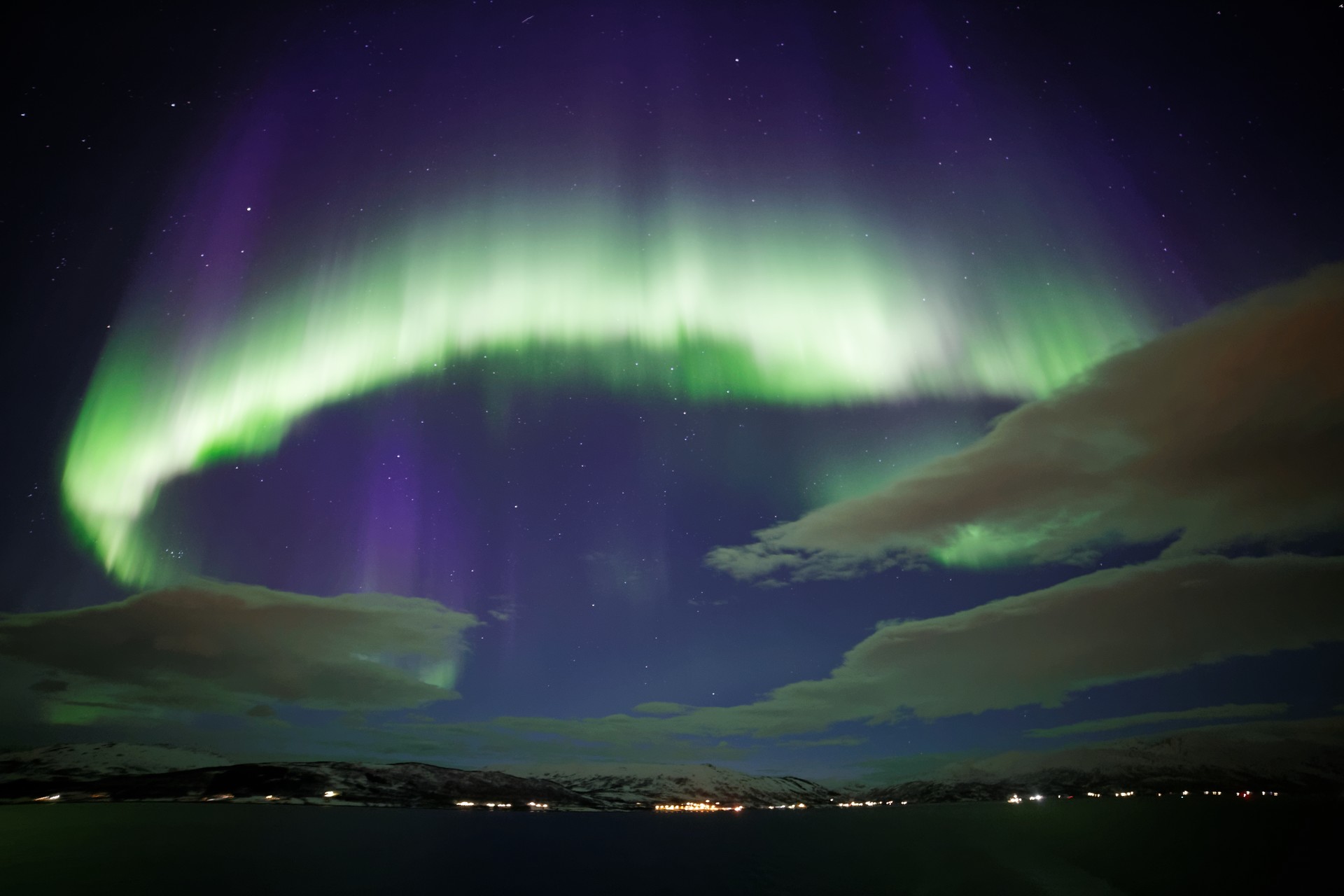 Hurry, book now to experience the Northern Lights and save