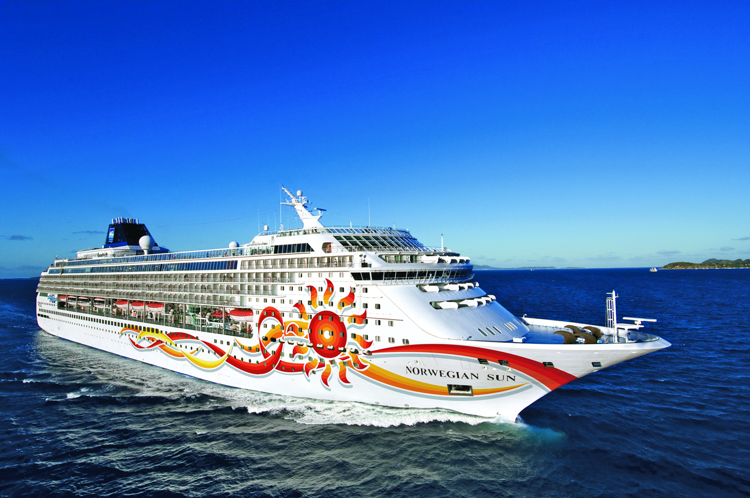 Discover Japan on a land-and-cruise holiday from just $416 per night