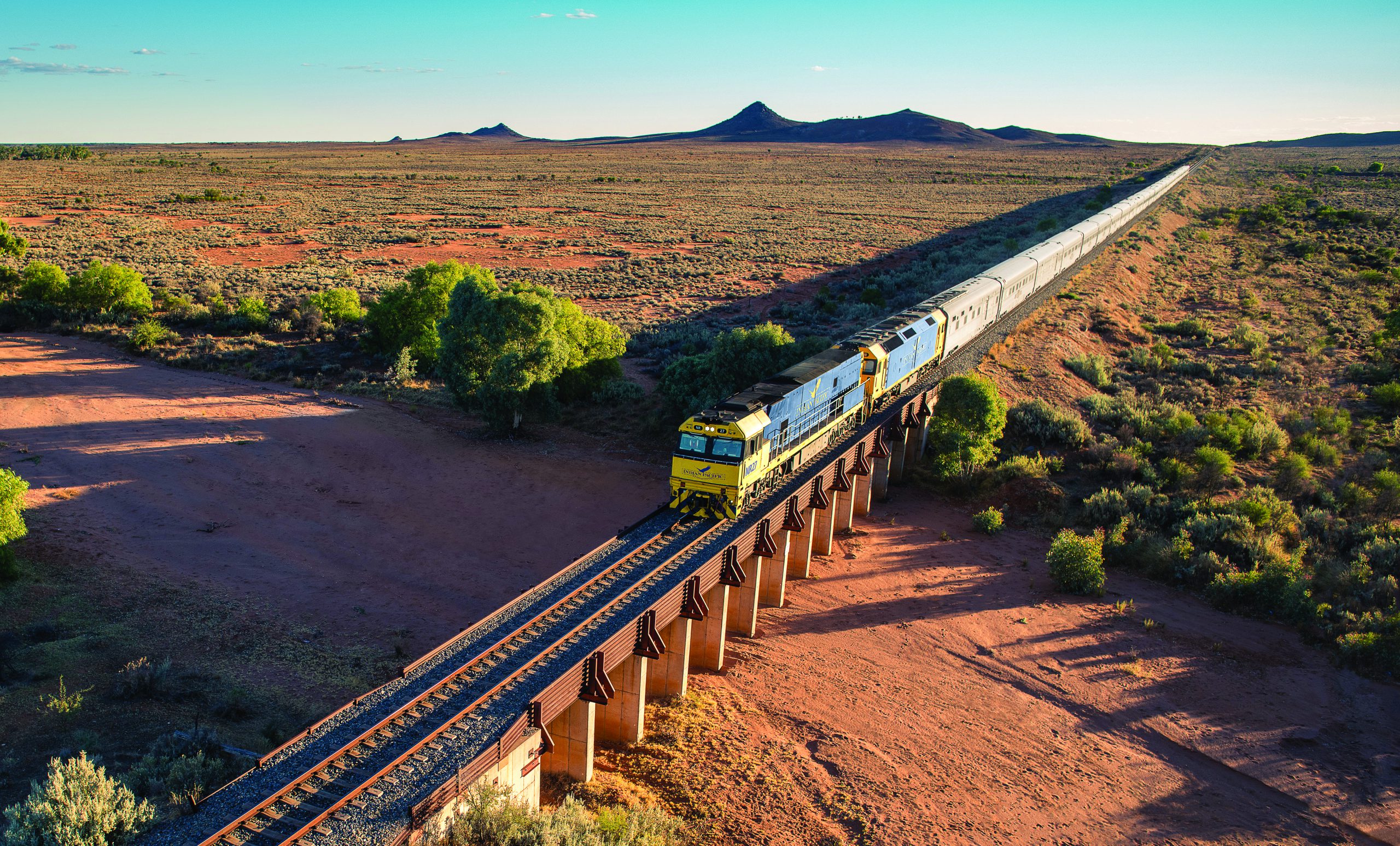 indian pacific rail trip from sydney to perth