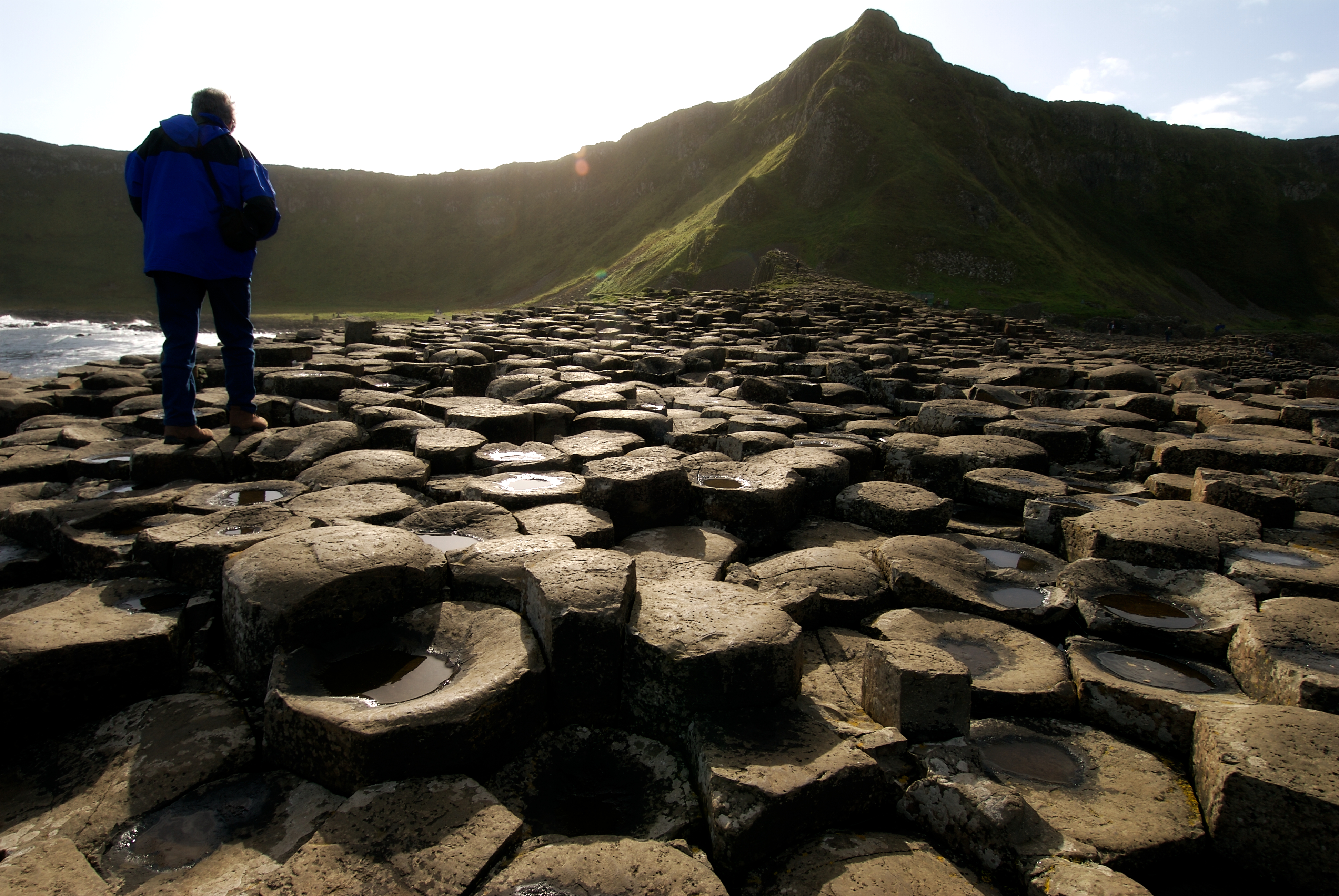 2 irland giants causeway.jpg HGR 26076