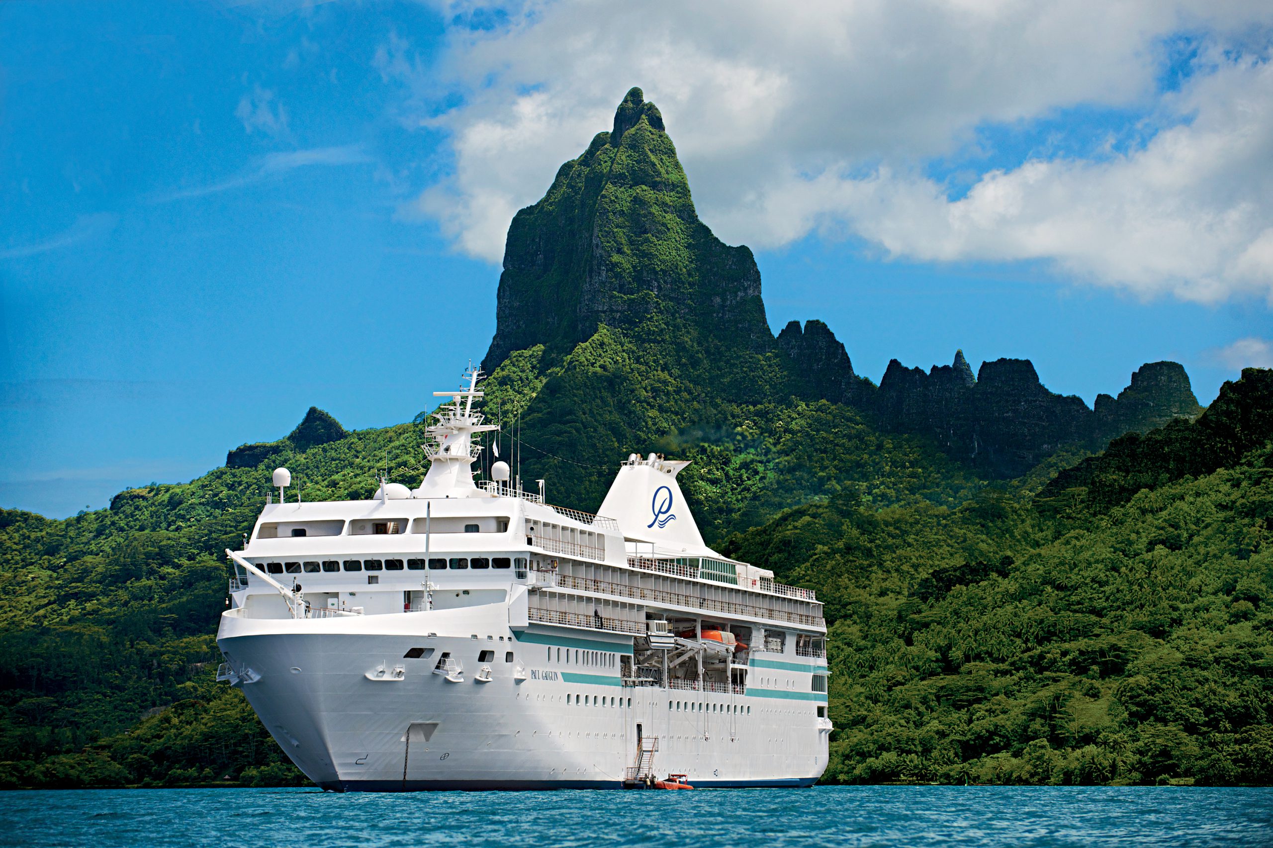 Follow the sun in luxury Le Paul Gauguin to idyllic South Pacific - and save 30 per cent
